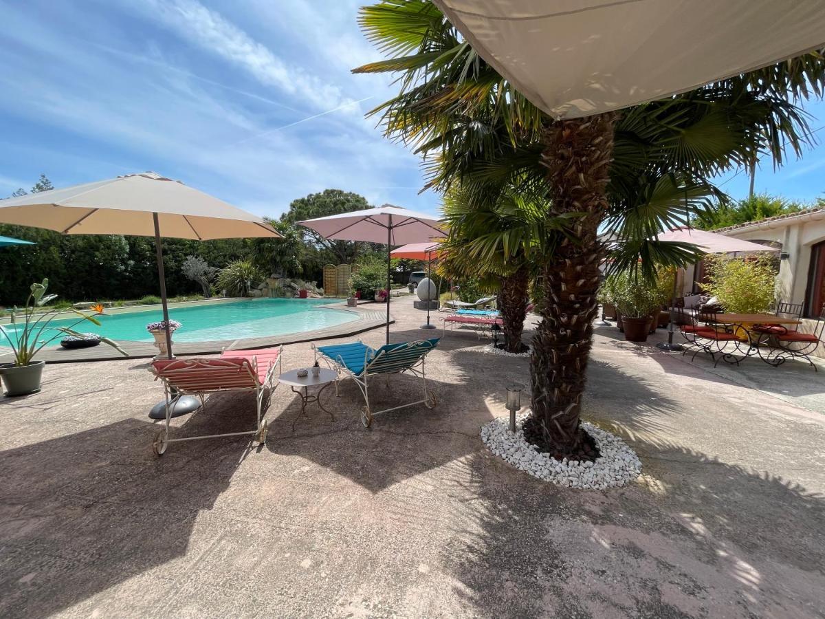 Mas De La Butte Blanche Bed & Breakfast Orgon ภายนอก รูปภาพ